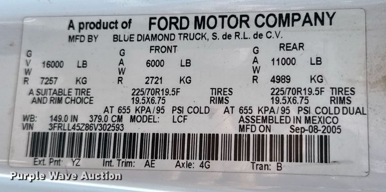 image for item ED5744 2006 Ford LCF dump truck