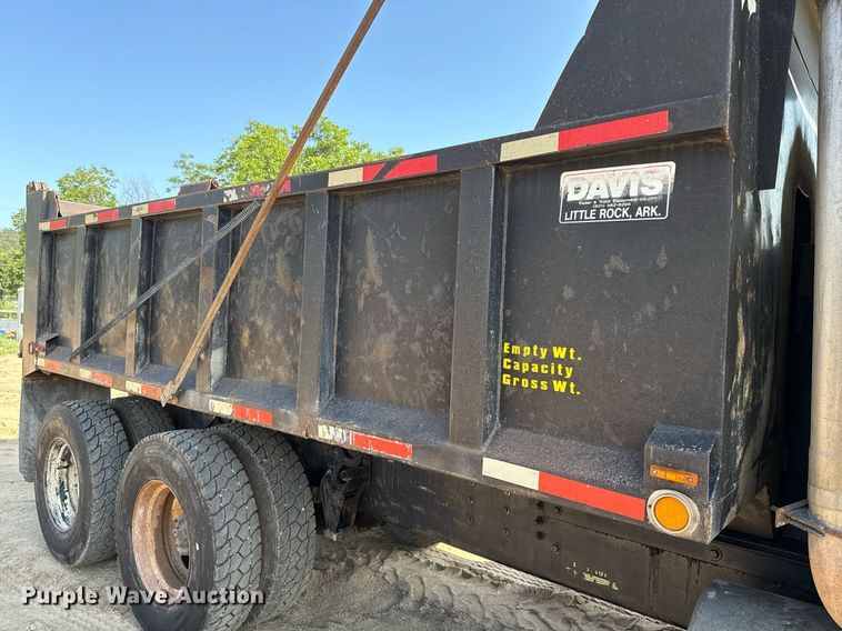 image for item ED5745 1990 International 9300 dump truck