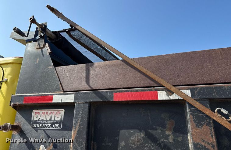 image for item ED5745 1990 International 9300 dump truck