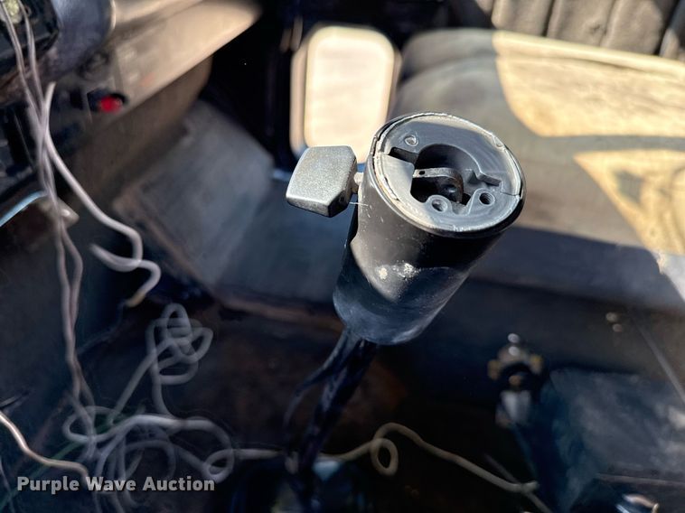 image for item ED5745 1990 International 9300 dump truck