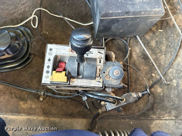 image for item ED5745 1990 International 9300 dump truck