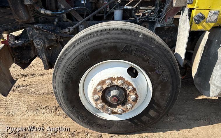 image for item ED5745 1990 International 9300 dump truck