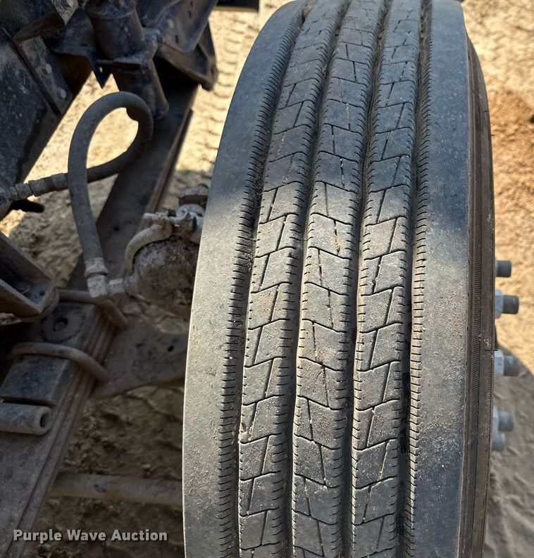 image for item ED5745 1990 International 9300 dump truck