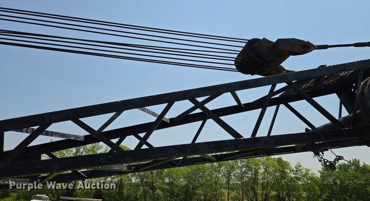 image for item EF1495 1969 Link Belt LS108B crane