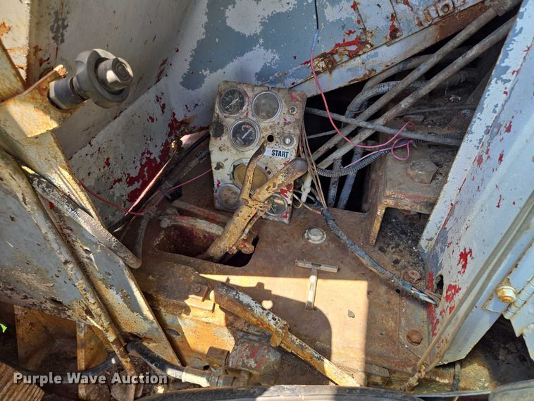 image for item EF1495 1969 Link Belt LS108B crane