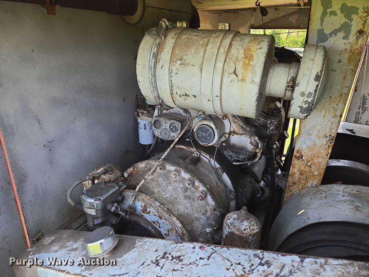 image for item EF1495 1969 Link Belt LS108B crane