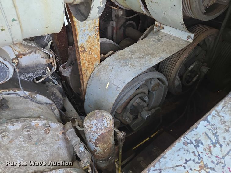 image for item EF1495 1969 Link Belt LS108B crane