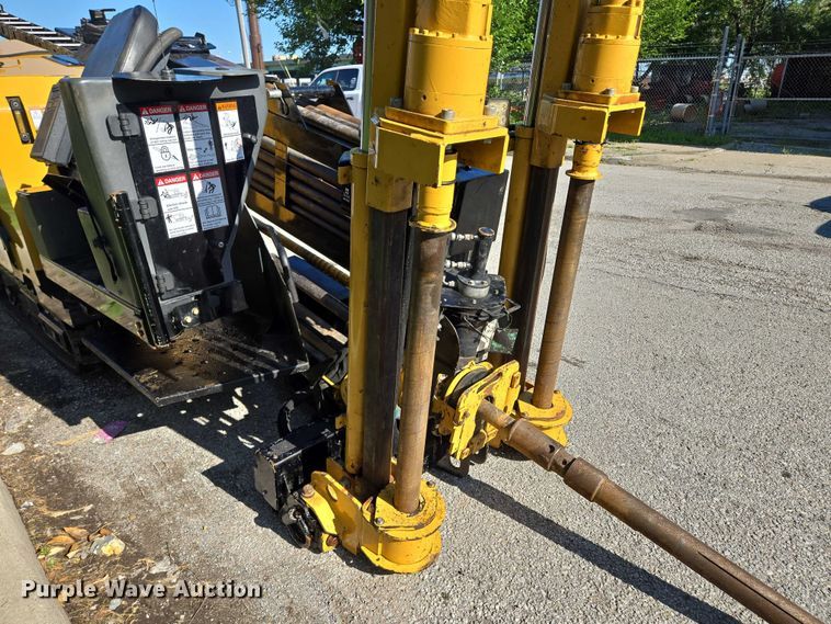 image for item EF1513 2022 Vermeer Navigator S3 D20x22 III directional boring unit