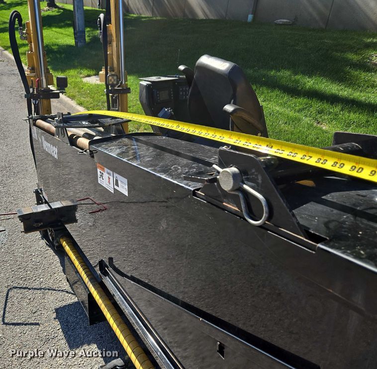 image for item EF1513 2022 Vermeer Navigator S3 D20x22 III directional boring unit