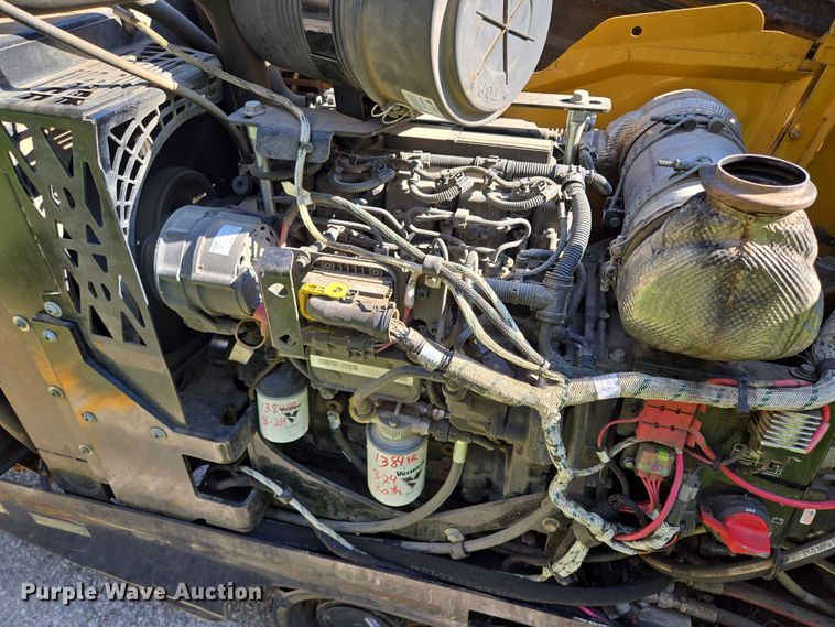 image for item EF1513 2022 Vermeer Navigator S3 D20x22 III directional boring unit