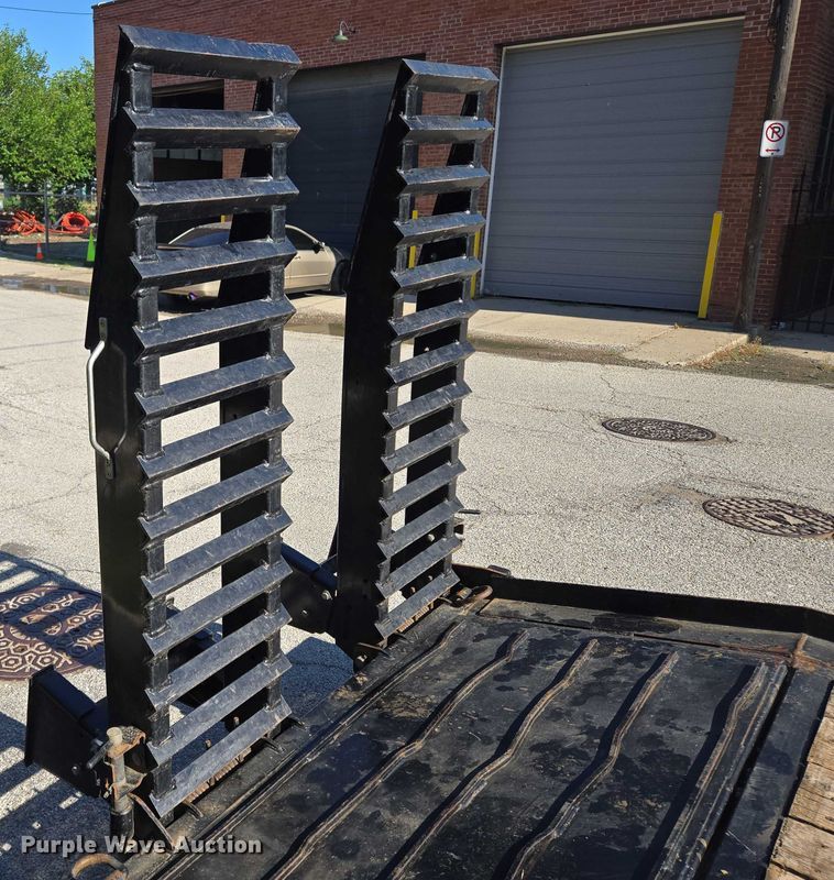 image for item EF1513 2022 Vermeer Navigator S3 D20x22 III directional boring unit