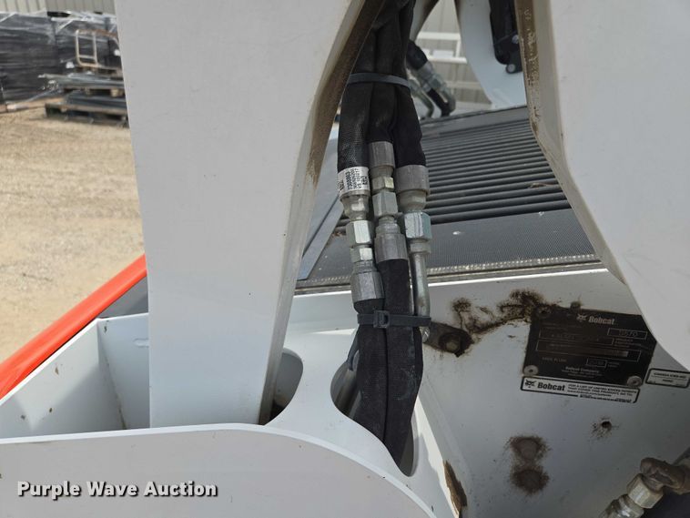 image for item EF1514 2018 Bobcat S570 skid steer loader