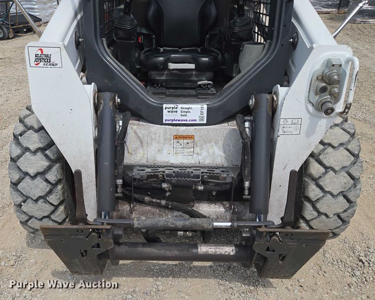 image for item EF1514 2018 Bobcat S570 skid steer loader