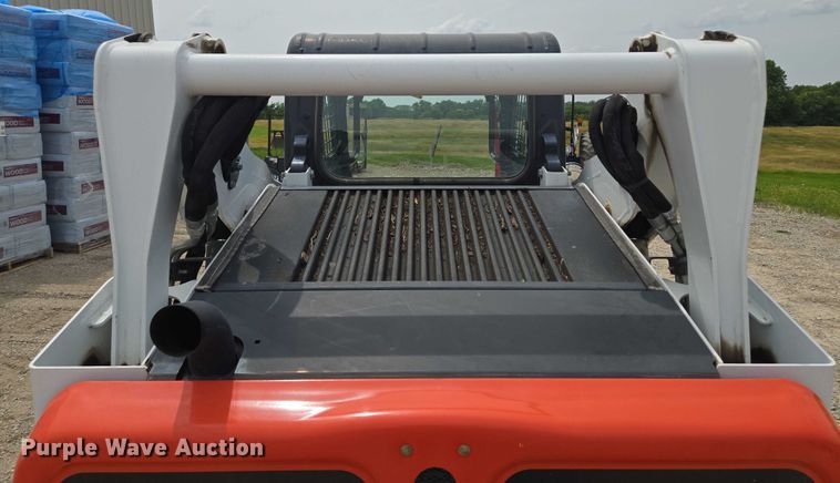 image for item EF1514 2018 Bobcat S570 skid steer loader