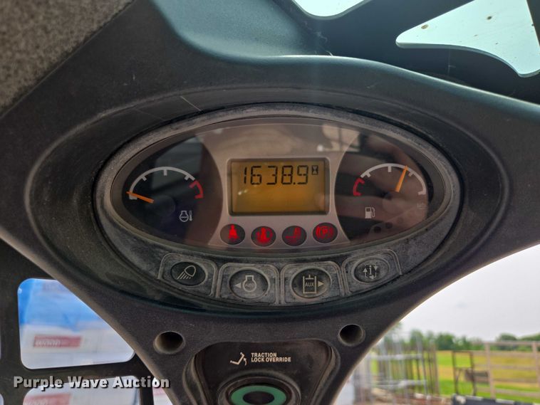 image for item EF1514 2018 Bobcat S570 skid steer loader