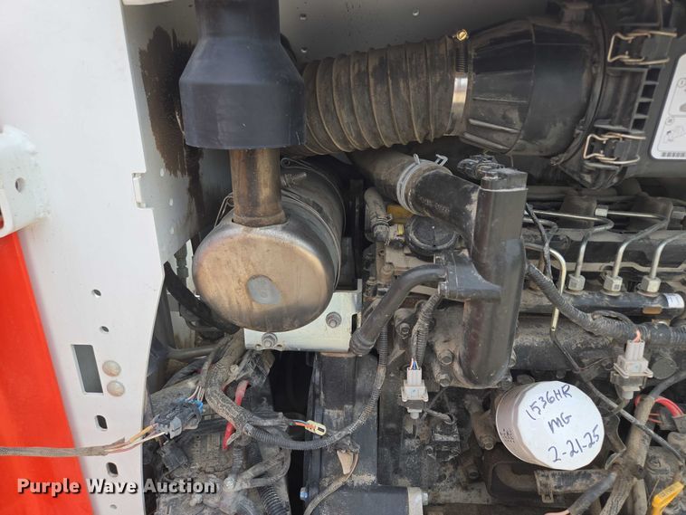 image for item EF1514 2018 Bobcat S570 skid steer loader