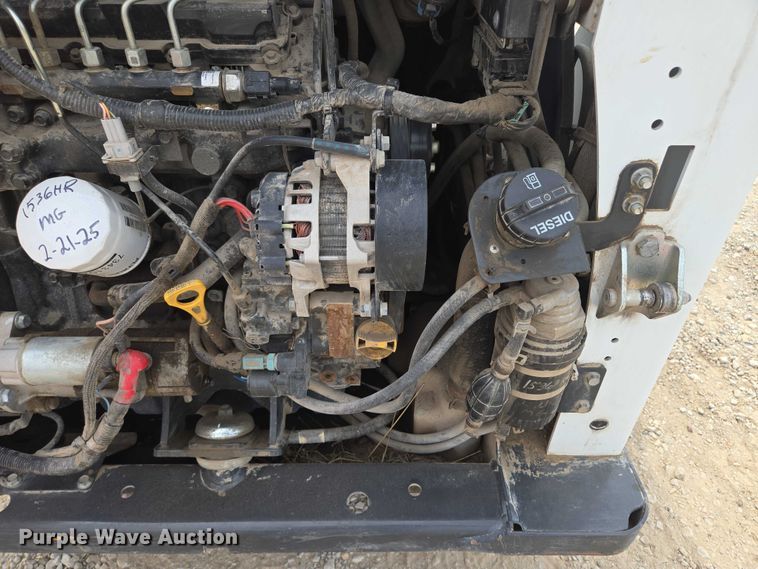 image for item EF1514 2018 Bobcat S570 skid steer loader