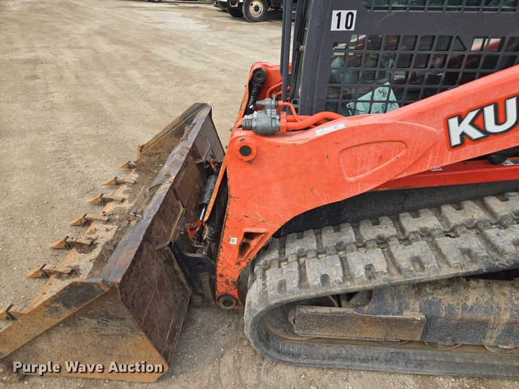 image for item EF1517 2019 Kubota SVL75-2 tracked skid steer loader
