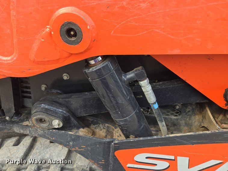 image for item EF1517 2019 Kubota SVL75-2 tracked skid steer loader