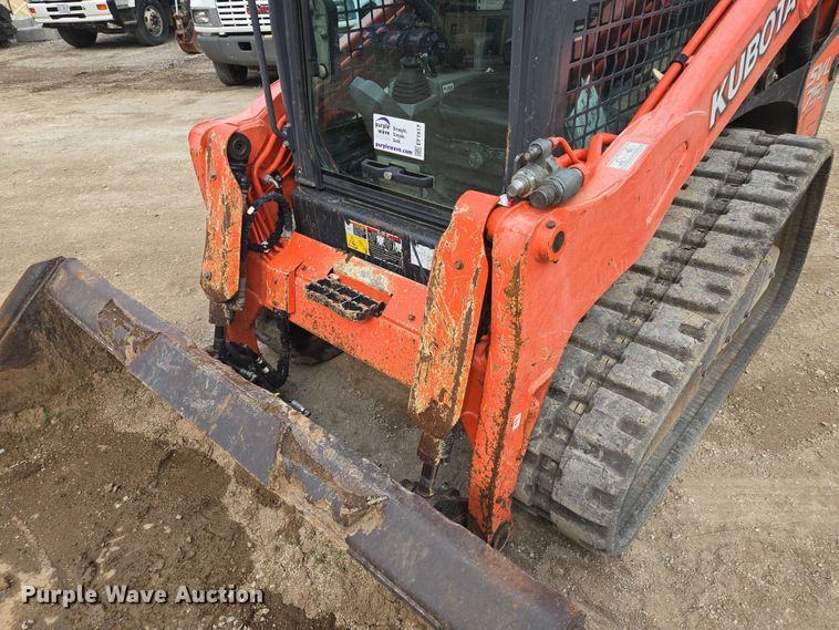 image for item EF1517 2019 Kubota SVL75-2 tracked skid steer loader