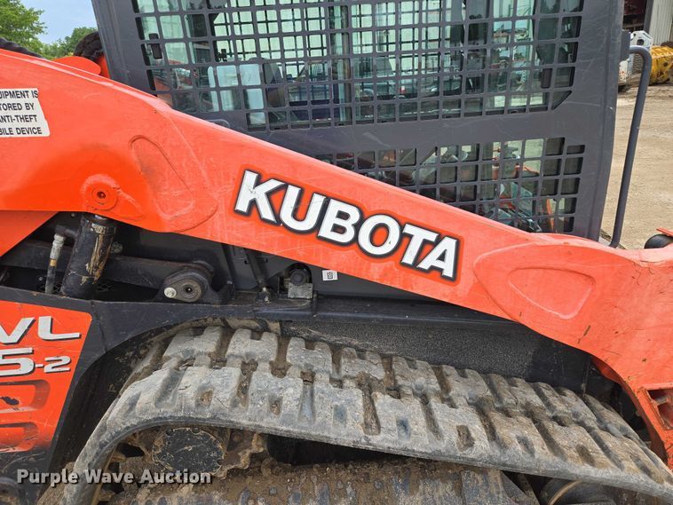 image for item EF1517 2019 Kubota SVL75-2 tracked skid steer loader