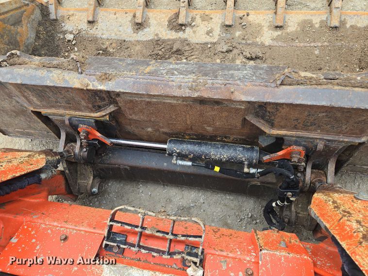 image for item EF1517 2019 Kubota SVL75-2 tracked skid steer loader