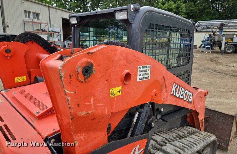 image for item EF1517 2019 Kubota SVL75-2 tracked skid steer loader