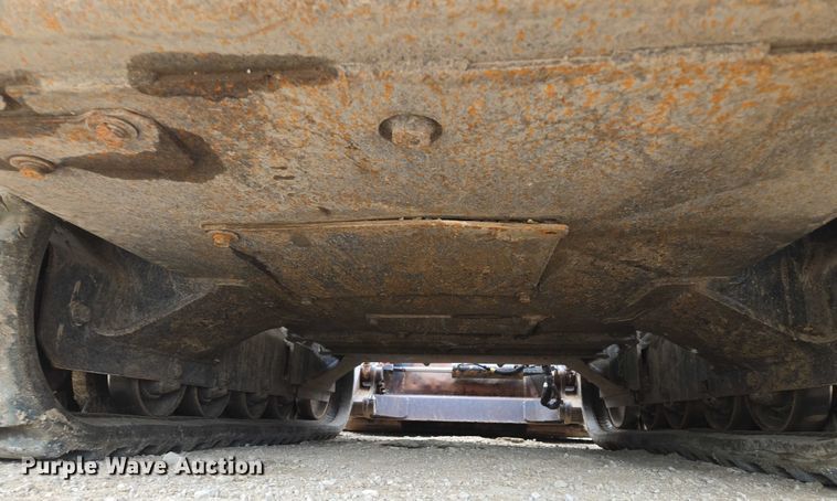 image for item EF1517 2019 Kubota SVL75-2 tracked skid steer loader