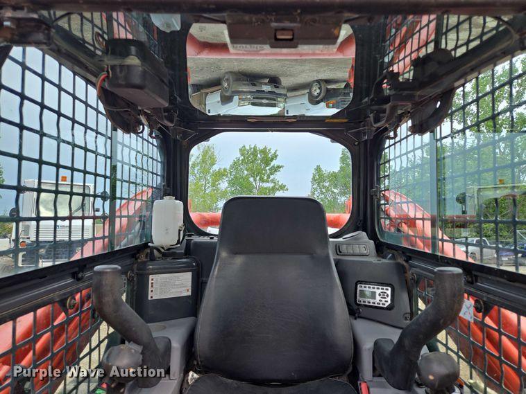 image for item EF1517 2019 Kubota SVL75-2 tracked skid steer loader