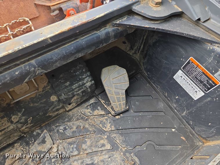 image for item EF1517 2019 Kubota SVL75-2 tracked skid steer loader