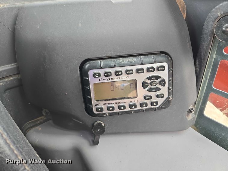 image for item EF1517 2019 Kubota SVL75-2 tracked skid steer loader