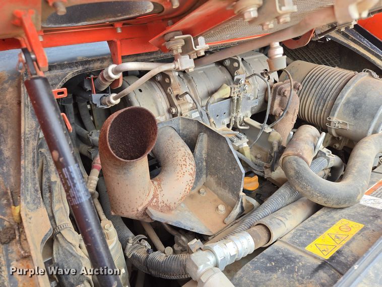 image for item EF1517 2019 Kubota SVL75-2 tracked skid steer loader