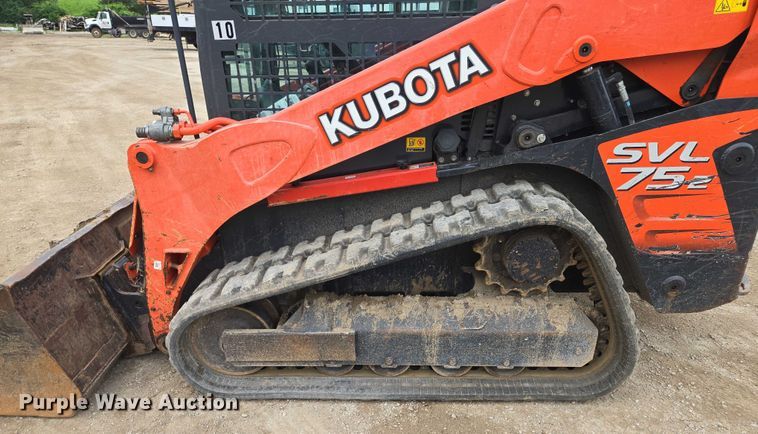 image for item EF1517 2019 Kubota SVL75-2 tracked skid steer loader