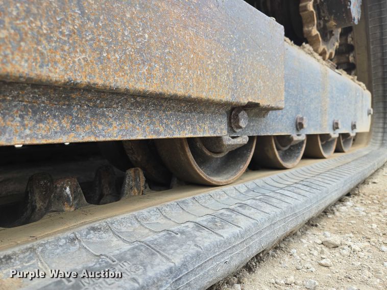 image for item EF1517 2019 Kubota SVL75-2 tracked skid steer loader