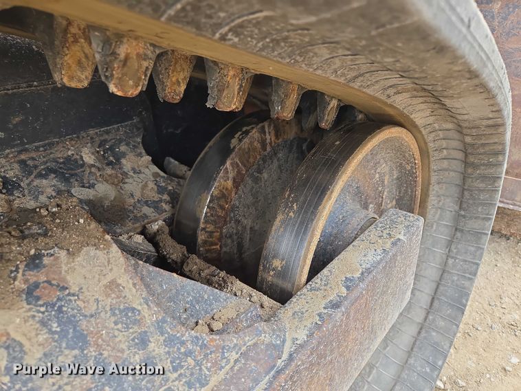 image for item EF1517 2019 Kubota SVL75-2 tracked skid steer loader