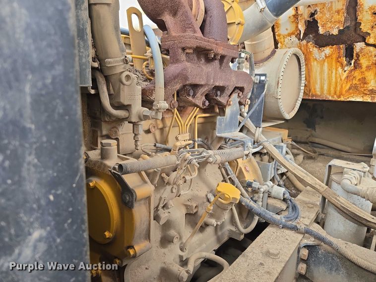 image for item EF1518 2008 Allianz 3000 street sweeper truck