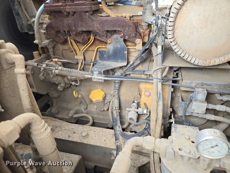 image for item EF1518 2008 Allianz 3000 street sweeper truck