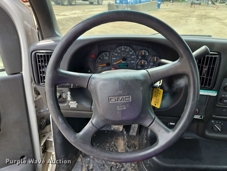 image for item EF1519 2005 GMC C5 flatbed truck