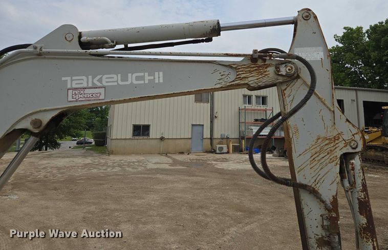 image for item EF1520 Takeuchi TB135 mini excavator