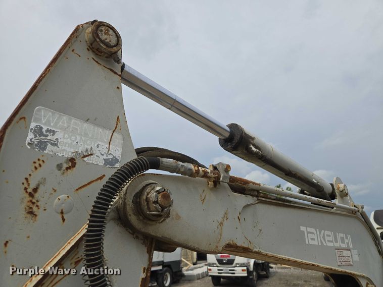 image for item EF1520 Takeuchi TB135 mini excavator