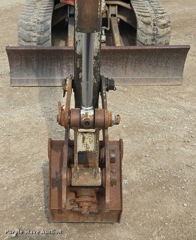 image for item EF1520 Takeuchi TB135 mini excavator