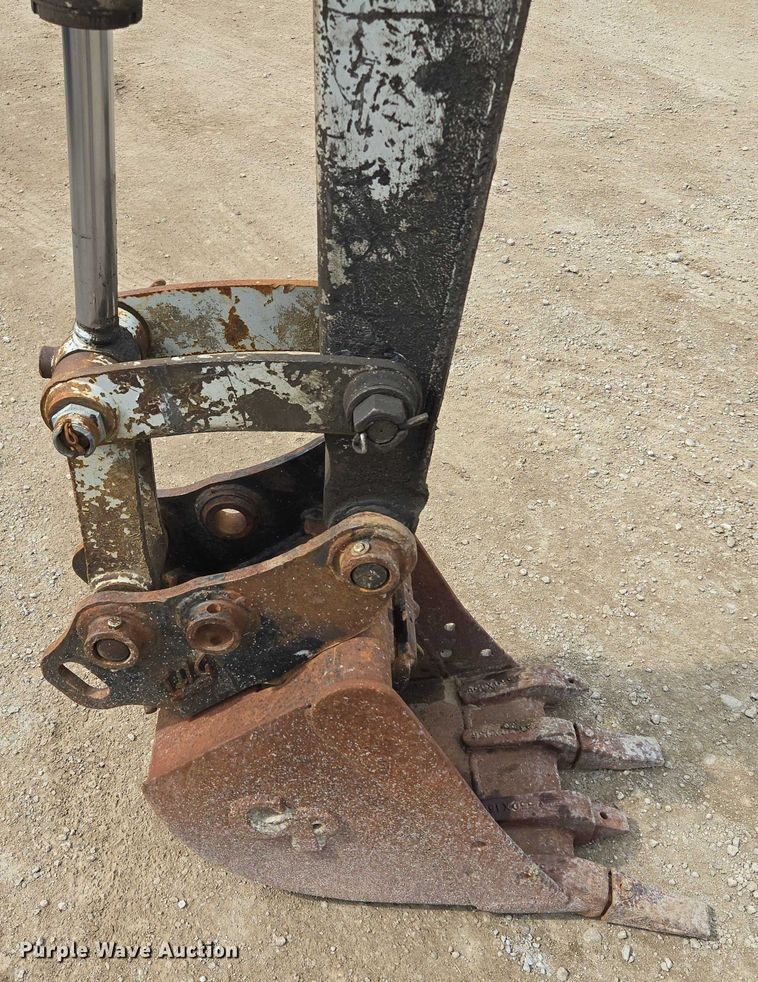 image for item EF1520 Takeuchi TB135 mini excavator