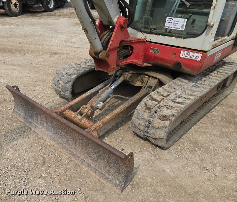 image for item EF1520 Takeuchi TB135 mini excavator