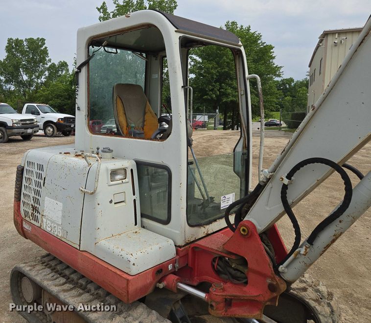image for item EF1520 Takeuchi TB135 mini excavator