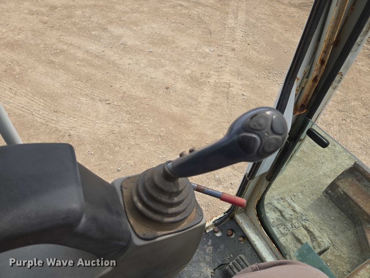 image for item EF1520 Takeuchi TB135 mini excavator