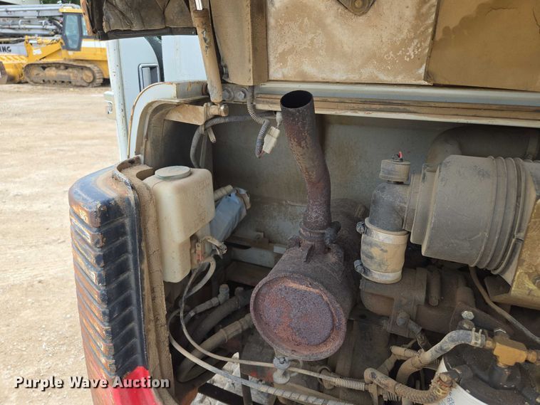 image for item EF1520 Takeuchi TB135 mini excavator