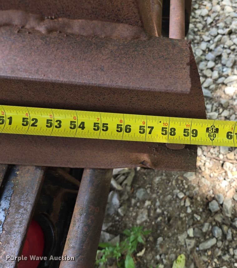 image for item EF1521 2005 TrailKing equipment trailer