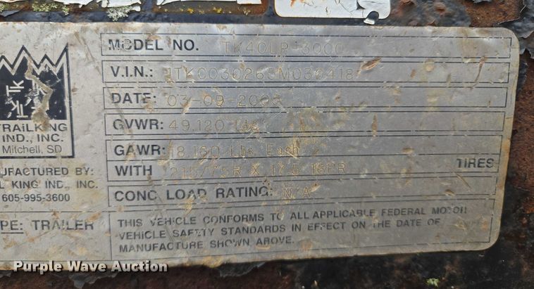 image for item EF1521 2005 TrailKing equipment trailer