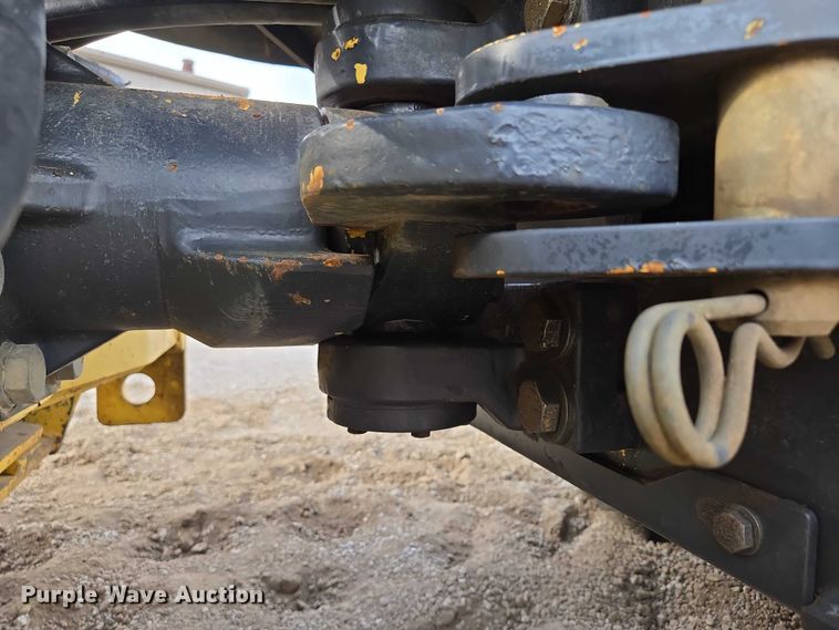 image for item EF1533 2004 Bomag BW124PDH-3 single drum vibratory roller