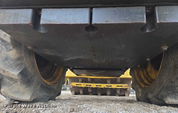 image for item EF1533 2004 Bomag BW124PDH-3 single drum vibratory roller